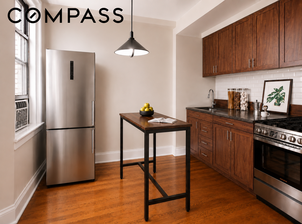 136 East 36th Street, Unit 5D photo 4