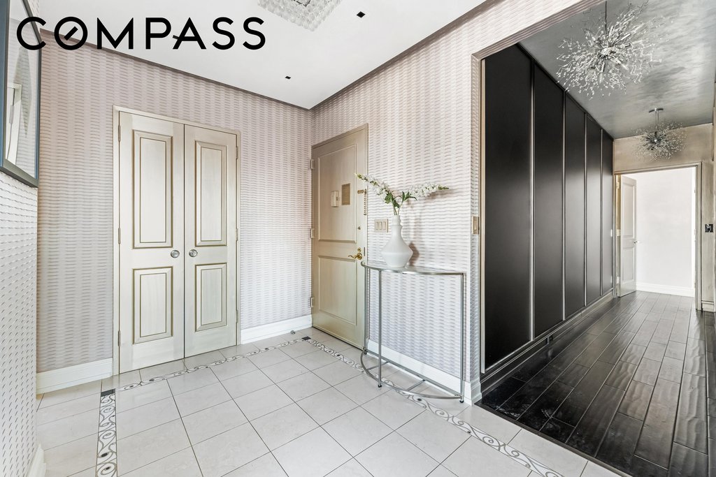 400 East 90th Street, Unit 23B photo 16