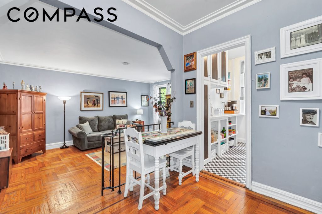 350 Cabrini Boulevard, Unit 6N photo 3