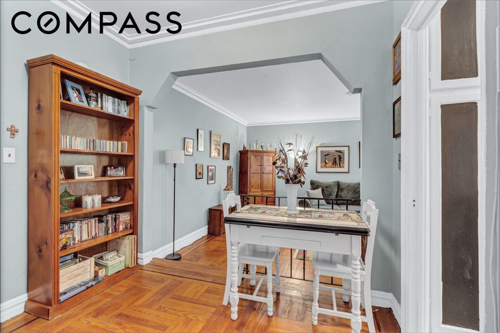 350 Cabrini Boulevard, Unit 6N photo 4