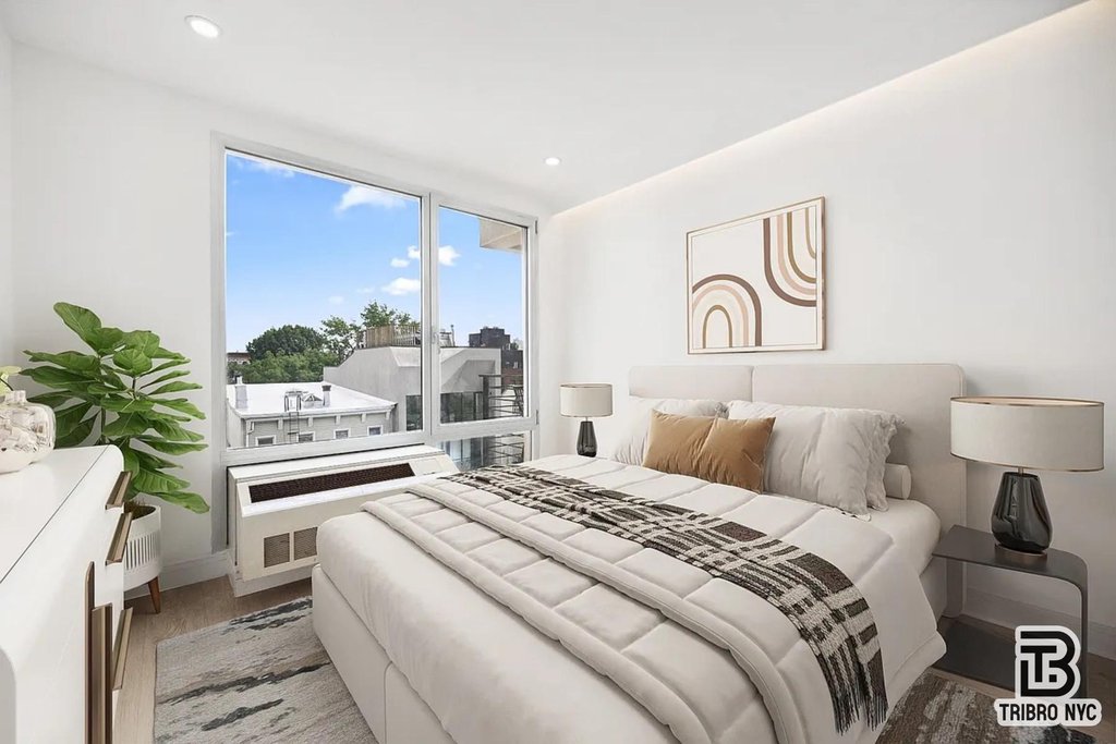 184 Eagle Street, Unit 5E photo 2
