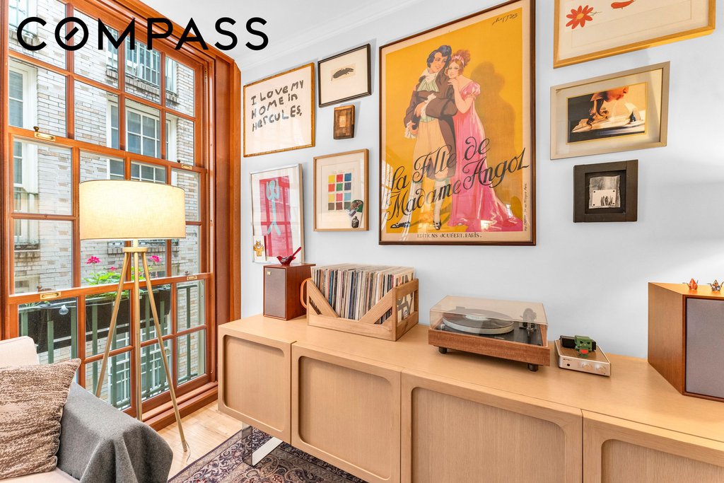 516 East 78th Street, Unit 3EF photo 4