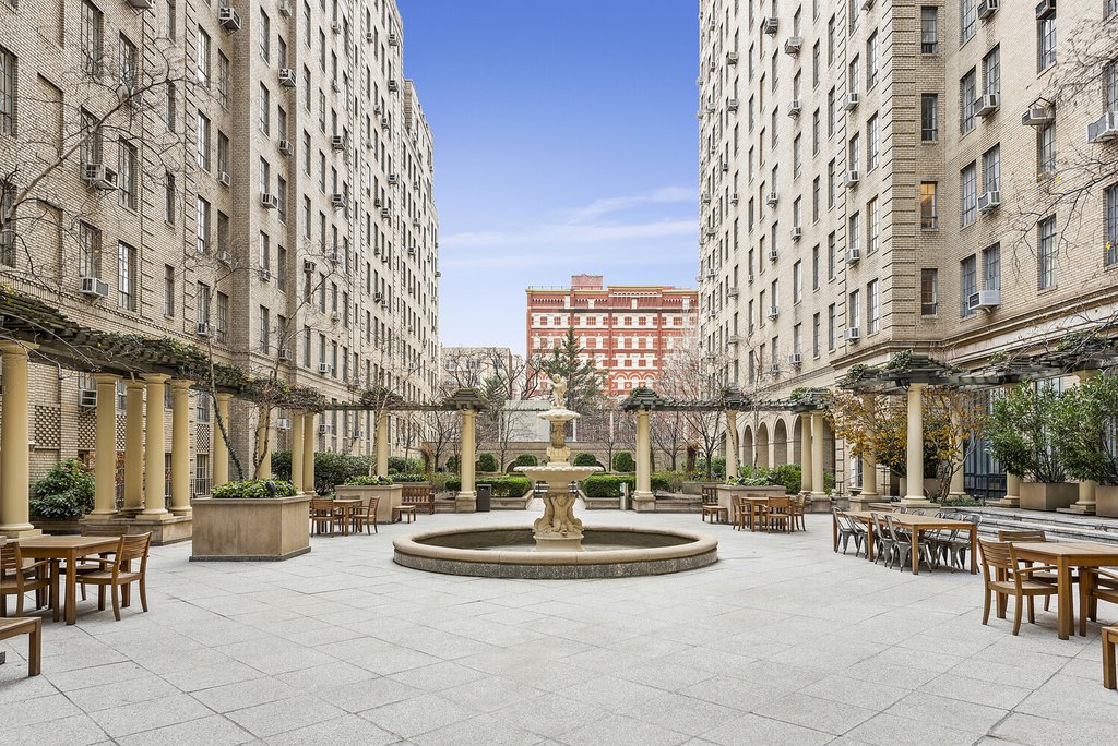 340 West 57th Street, Unit 18B photo 9