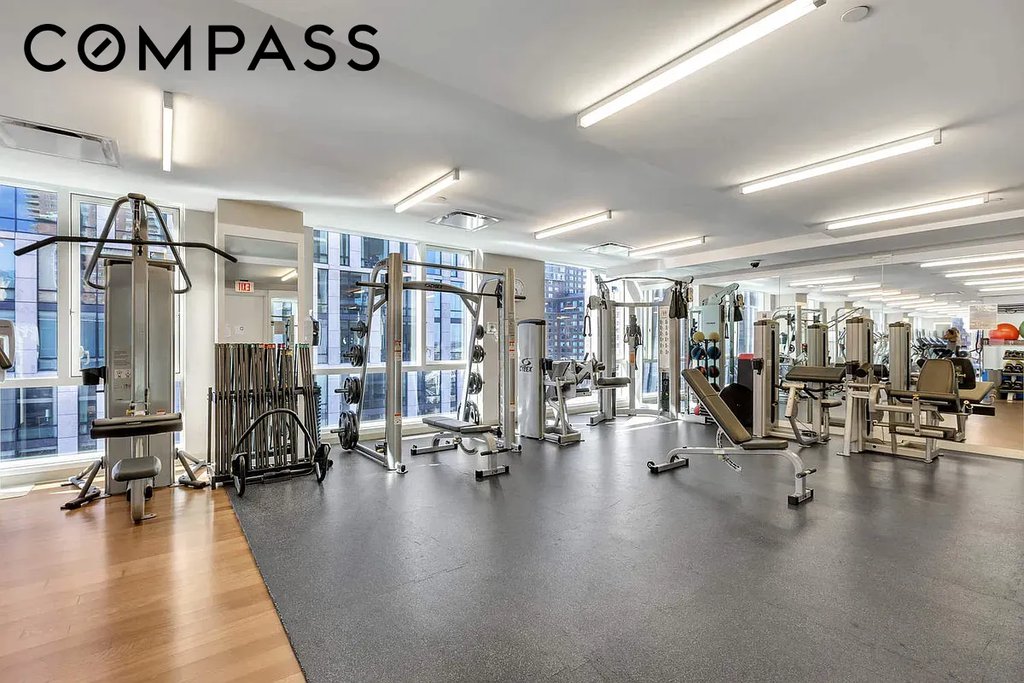 200 Chambers Street, Unit 21E photo 12