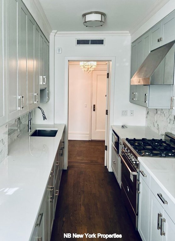 165 West 91st street, Unit 9G photo 5