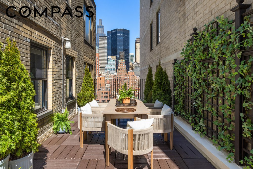 7 Park Avenue, Unit 18BC photo 5