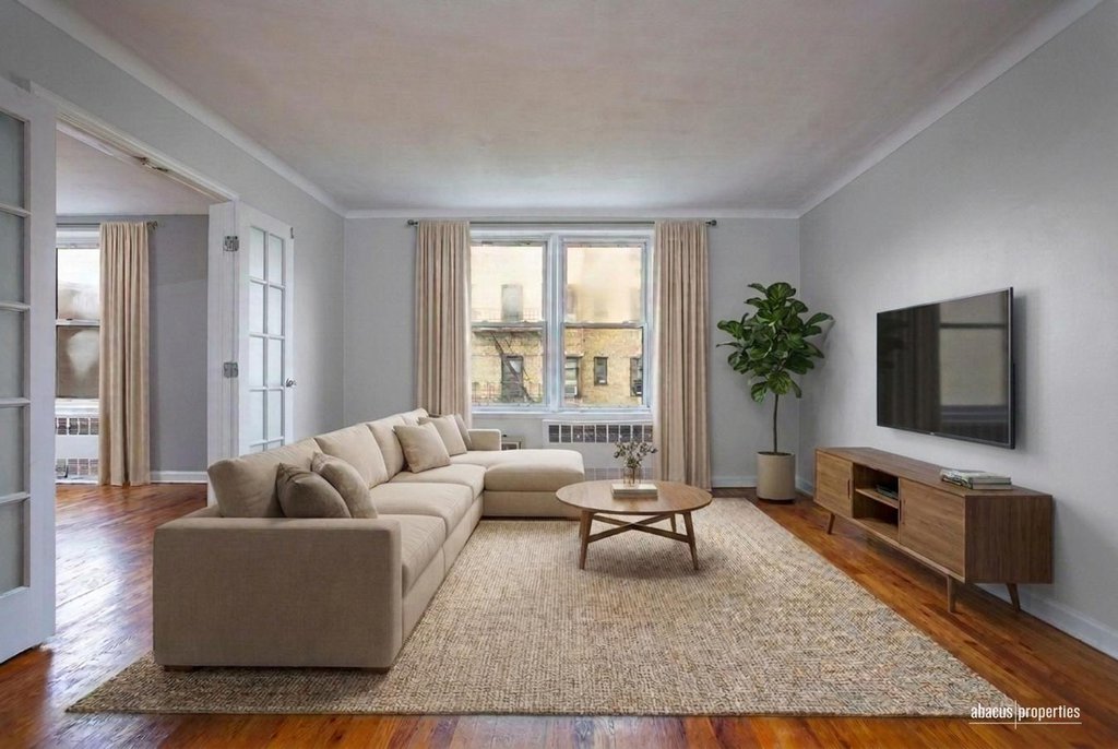 1717 East 18th Street, Unit 5B
