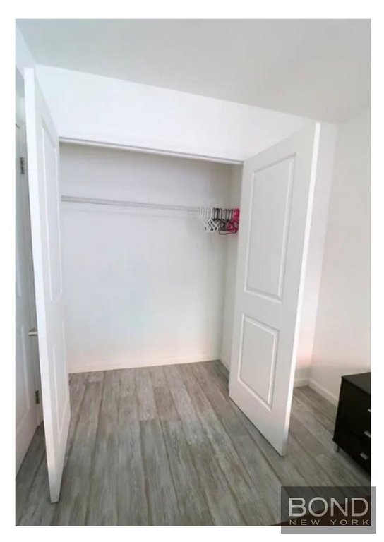 521 West 48th Street, Unit 2D photo 7