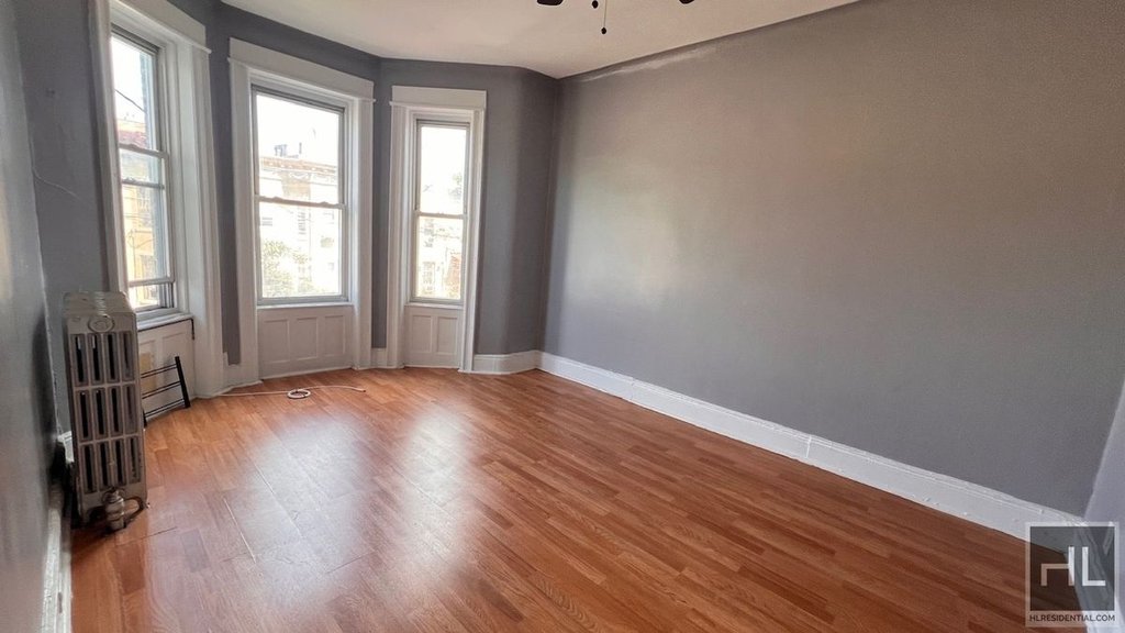 9746 Drew Street, Unit 2 photo 3