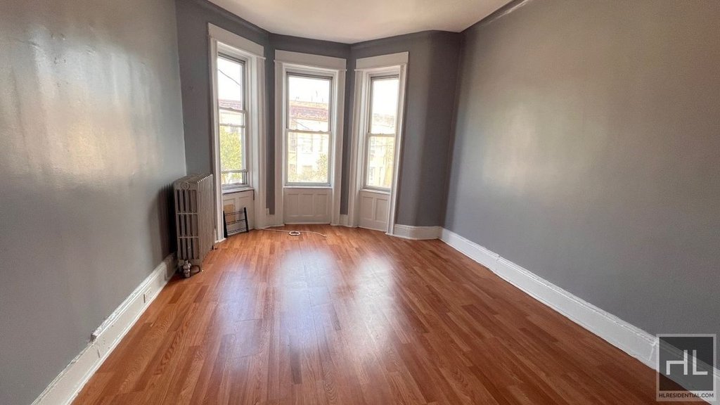 9746 Drew Street, Unit 2 photo 5