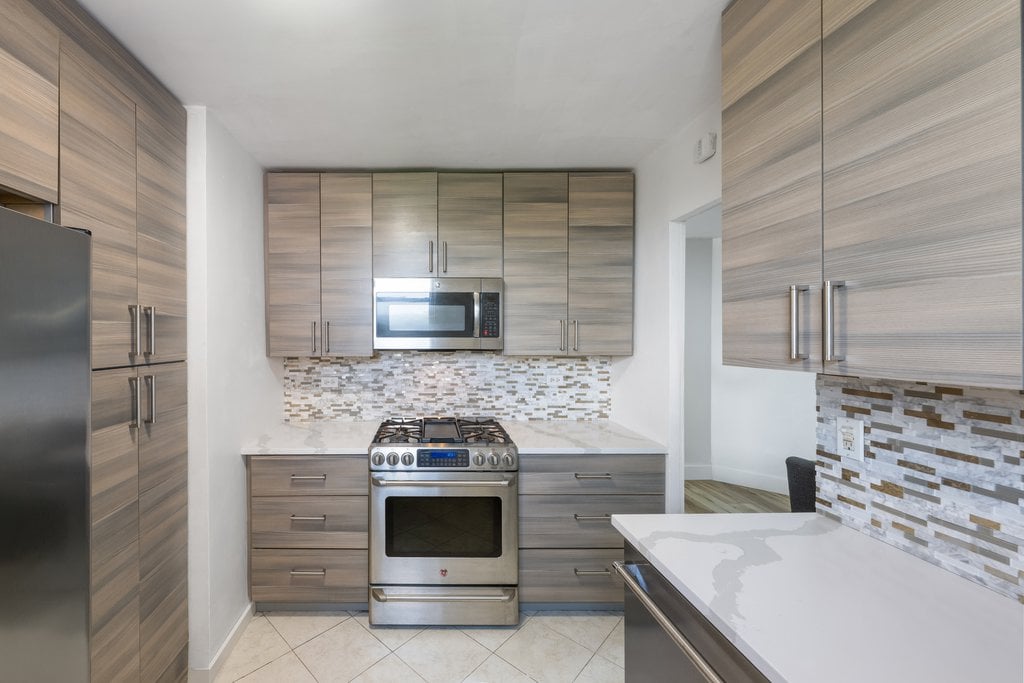 5900 Arlington Avenue, Unit 4F photo 7