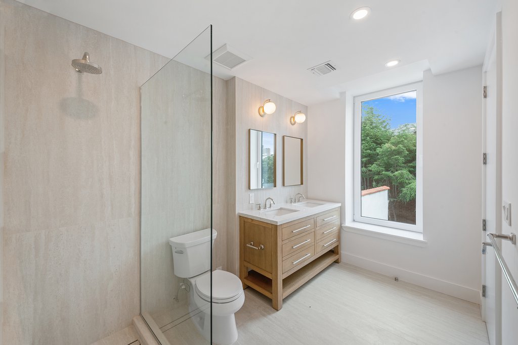 217 Ovington Avenue – For Sale photo 17