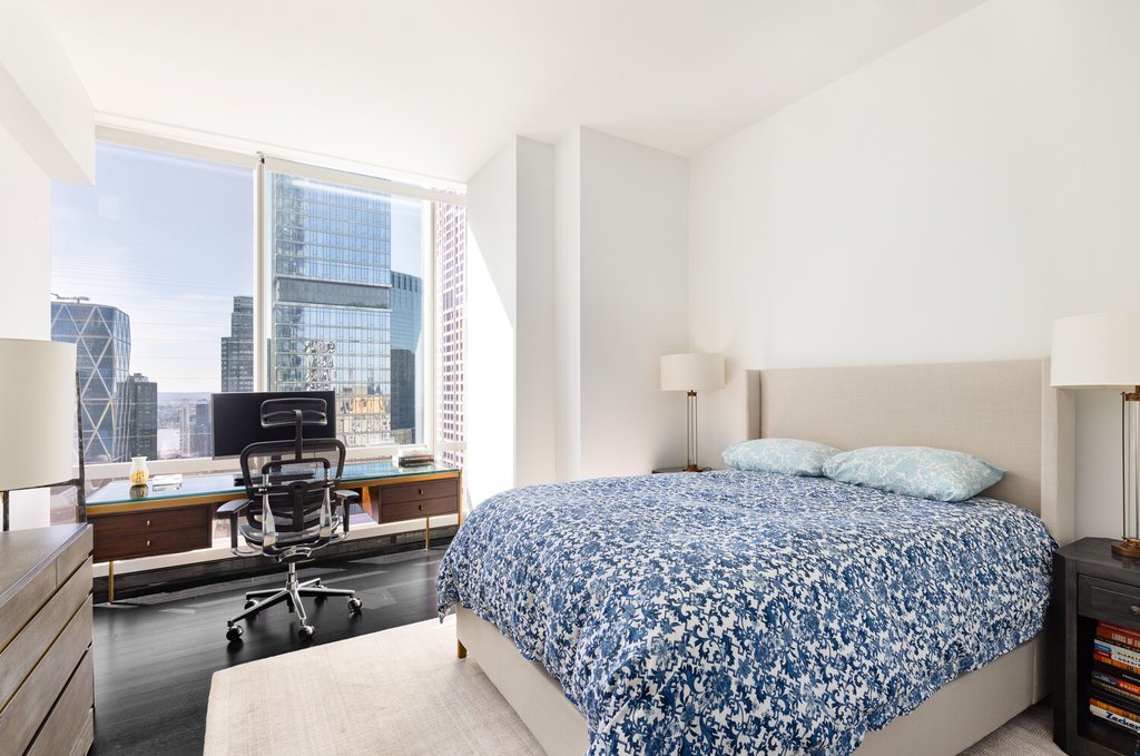 157 West 57th Street, Unit 45B photo 10