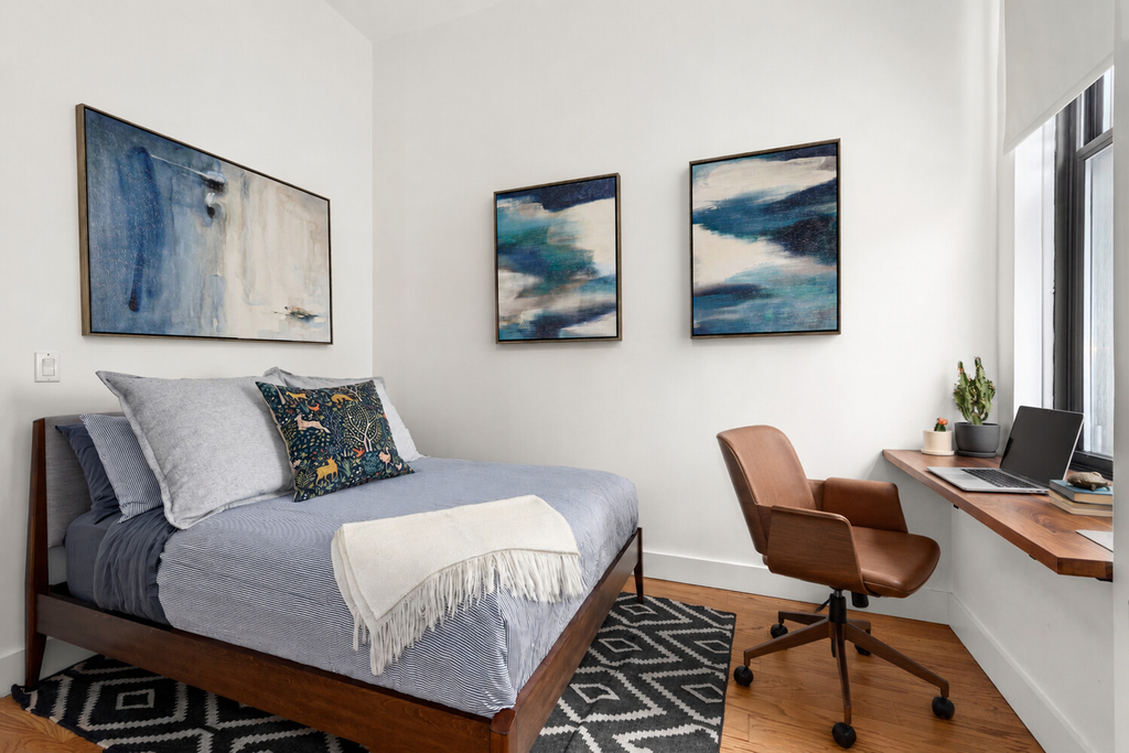 105 Fifth Avenue, Unit 4A photo 6