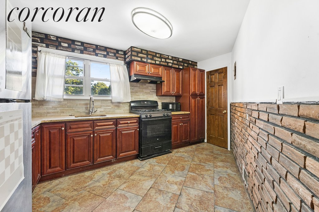 80-93 Cypress Avenue – For Sale photo 4
