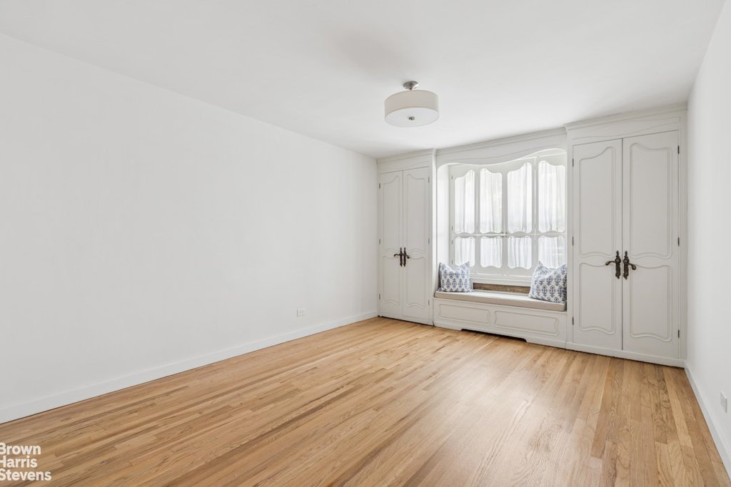 5601 Riverdale Avenue, Unit 2E photo 8