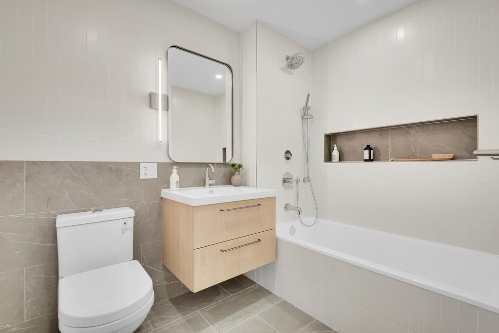 11-32 31st Avenue, Unit 4C photo 7