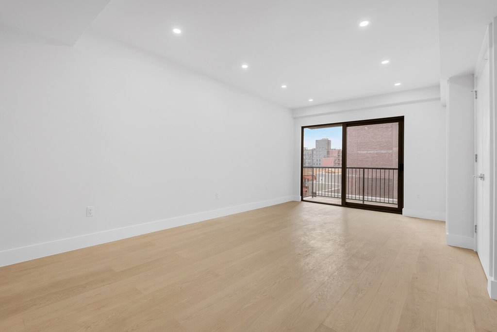 11-32 31st Avenue, Unit 4C photo 12