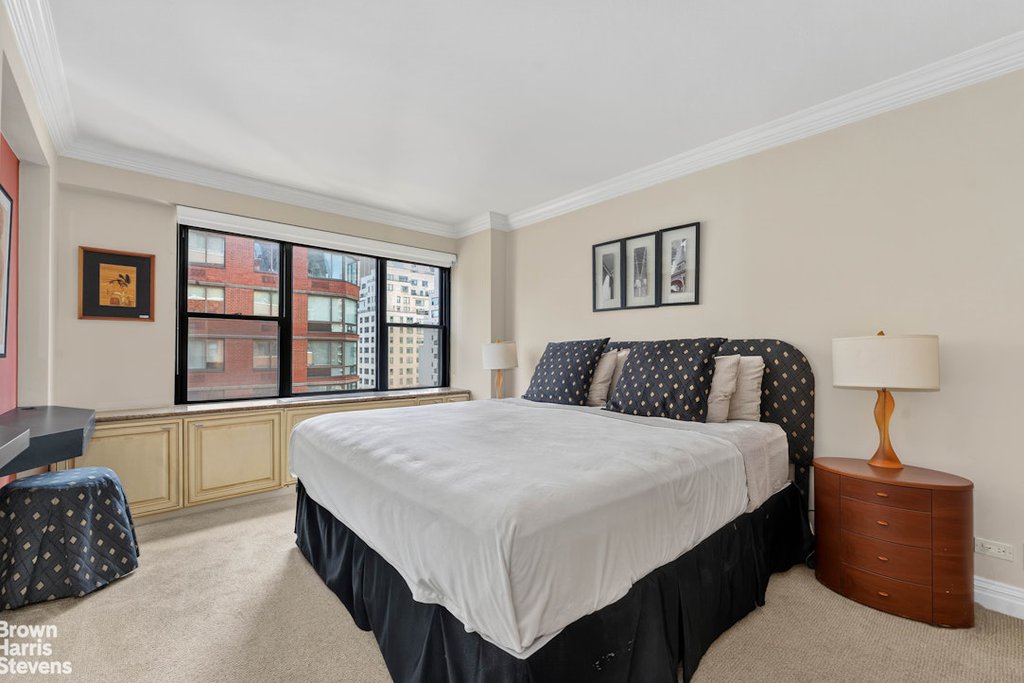 301 East 64th Street, Unit 16B photo 6