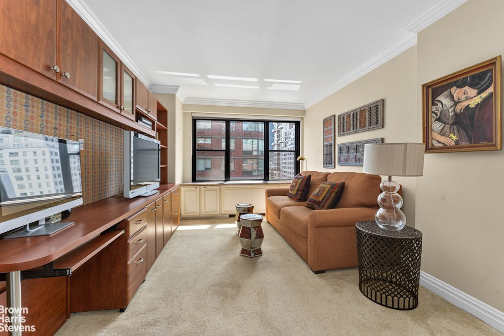 301 East 64th Street, Unit 16B photo 8