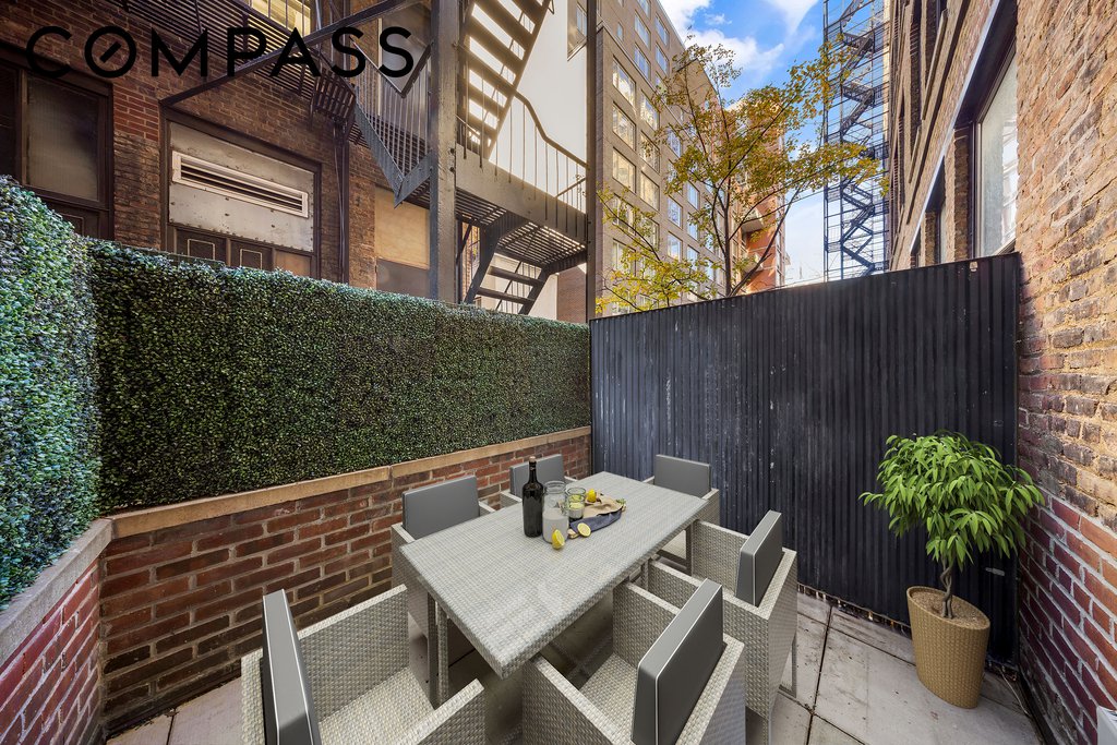 140 West 22nd Street, Unit 2D photo 7