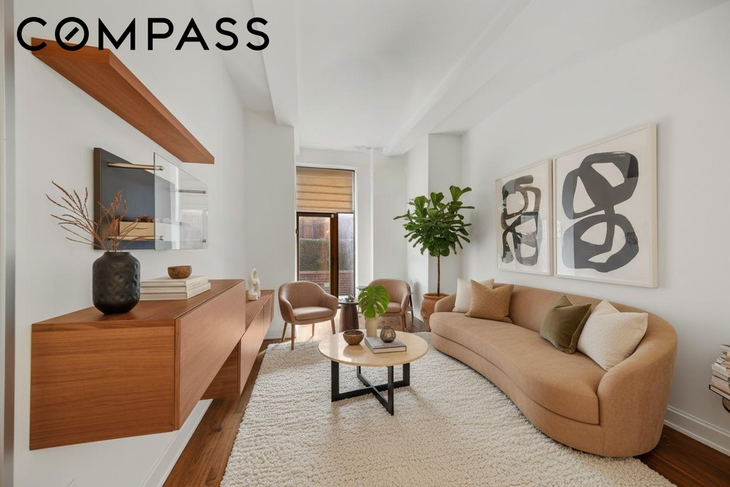 140 West 22nd Street, Unit 2D