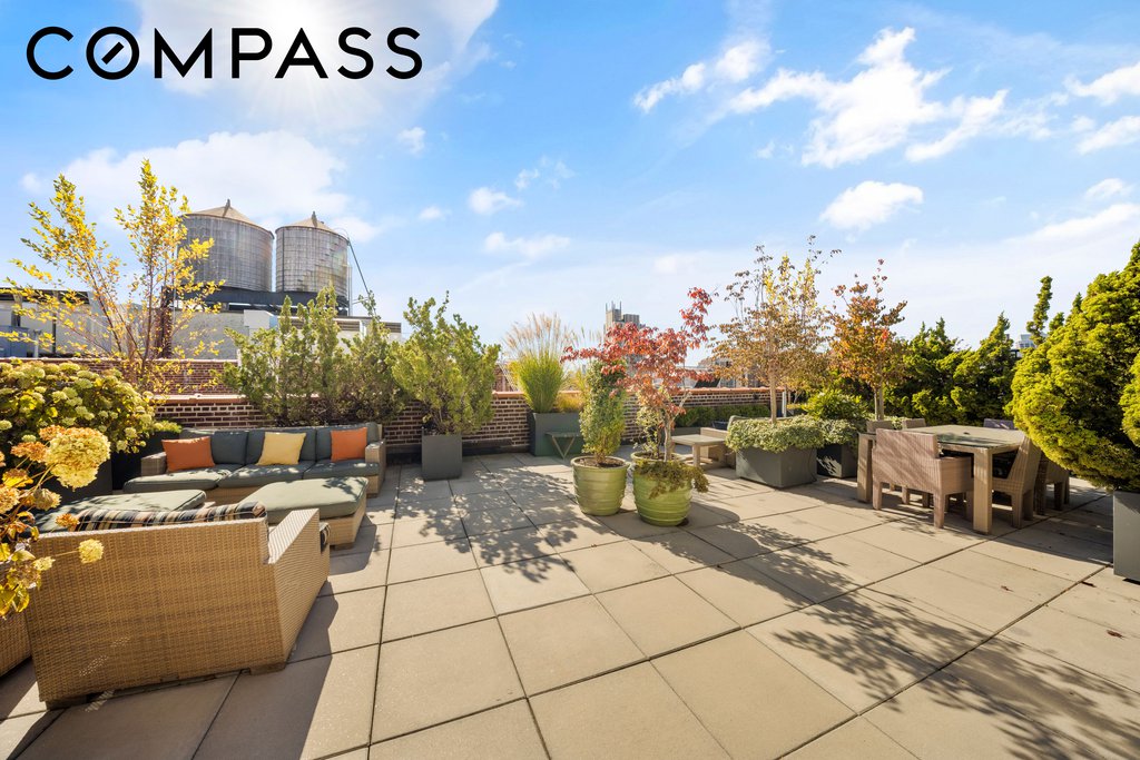140 West 22nd Street, Unit 2D photo 8