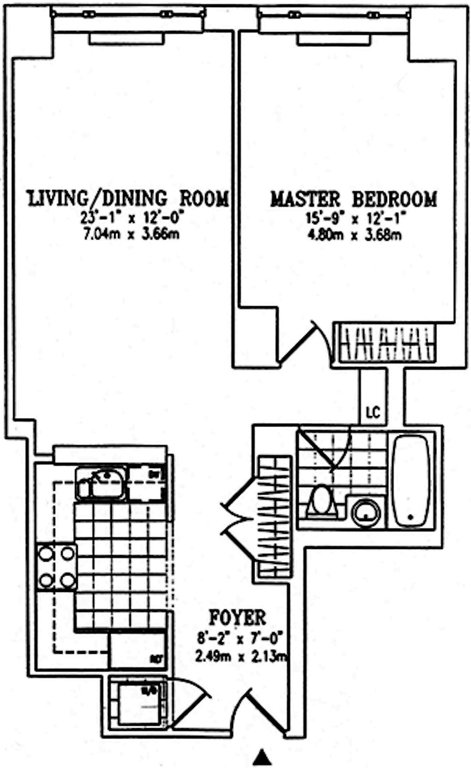 220 Riverside Boulevard, Unit 4B photo 14