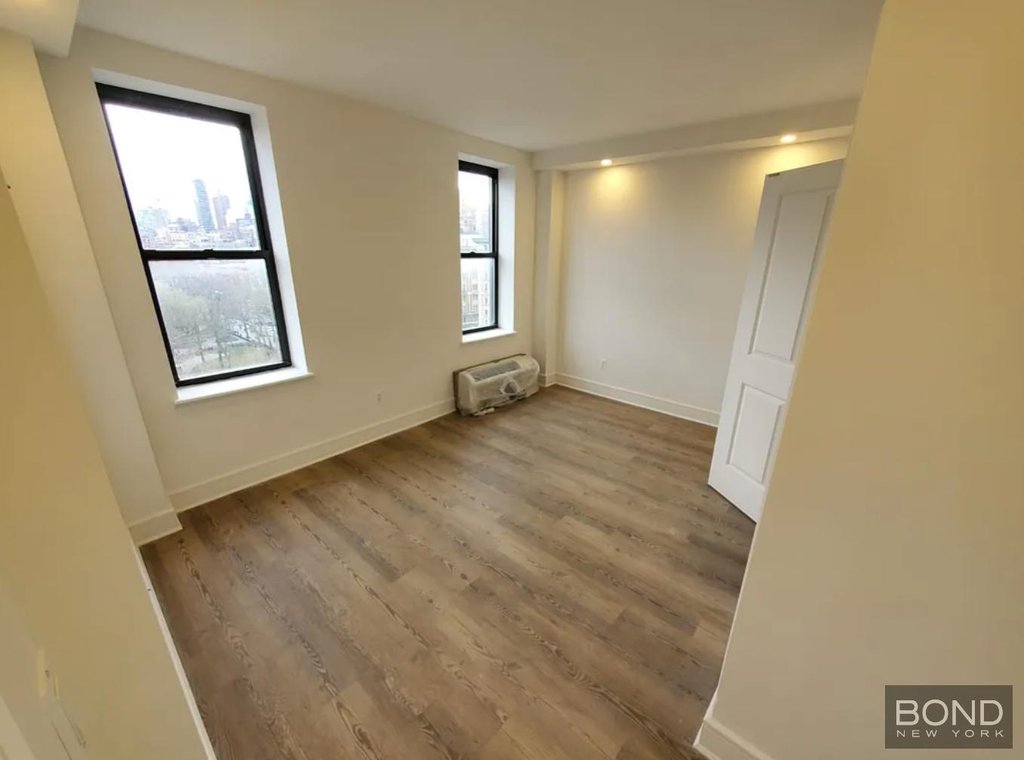45 West 81st Street, Unit 4D photo 3