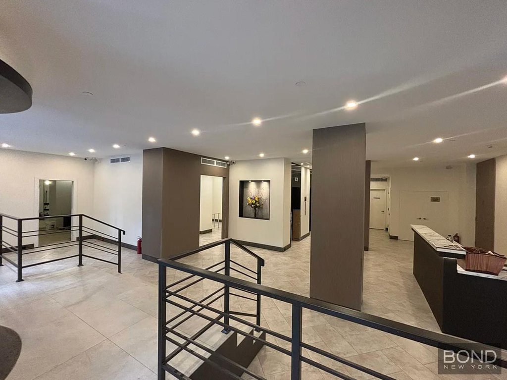 45 West 81st Street, Unit 4D photo 5