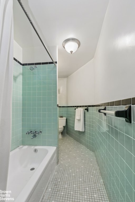 263 Bainbridge Street – For Sale photo 12