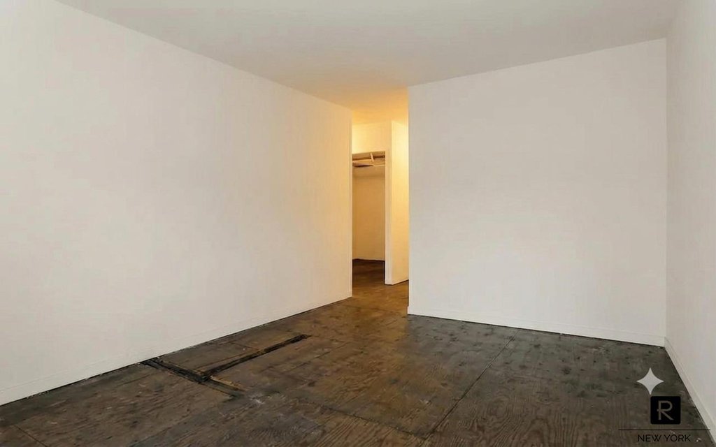 100 West 94th Street, Unit 9B photo 4