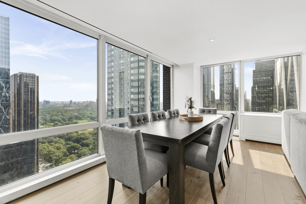 322 West 57th Street, Unit PH56K photo 3