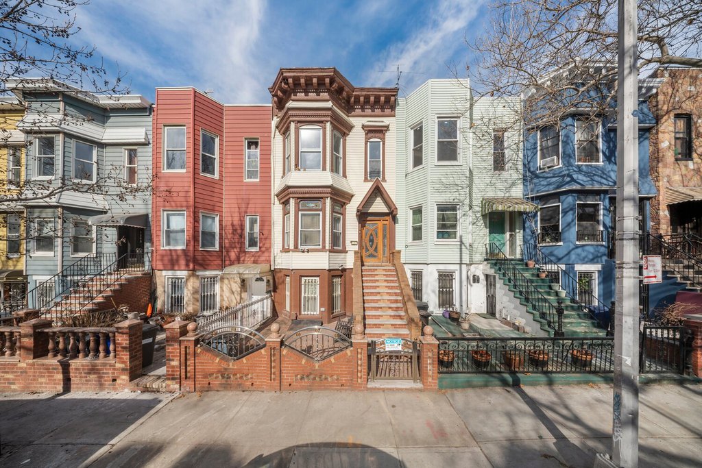 1207 Hancock Street – For Sale photo 2