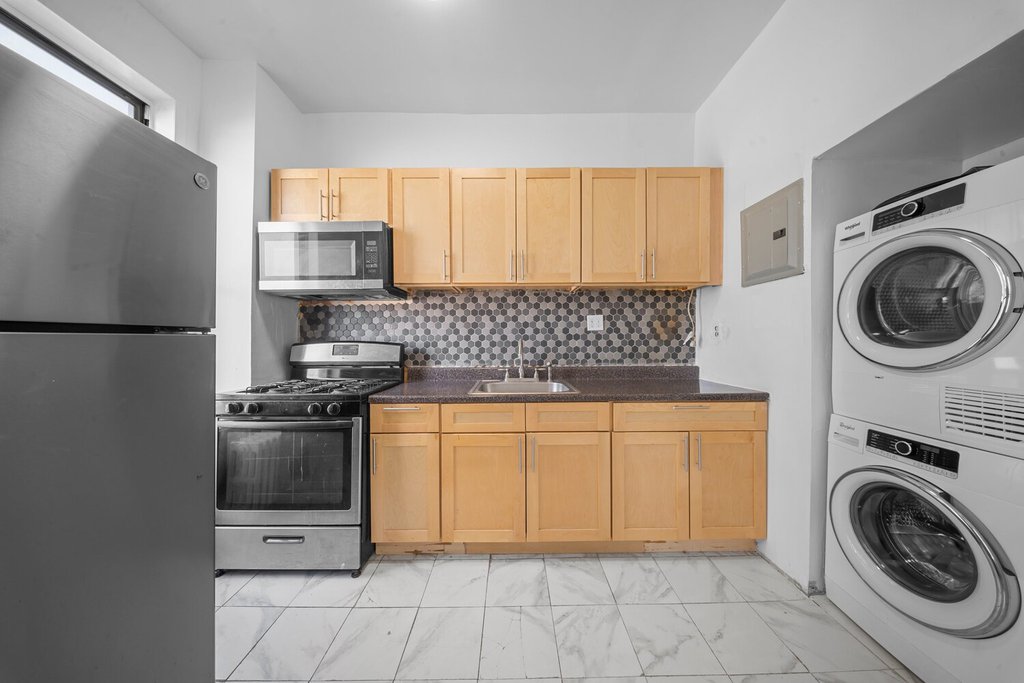 1207 Hancock Street – For Sale photo 18