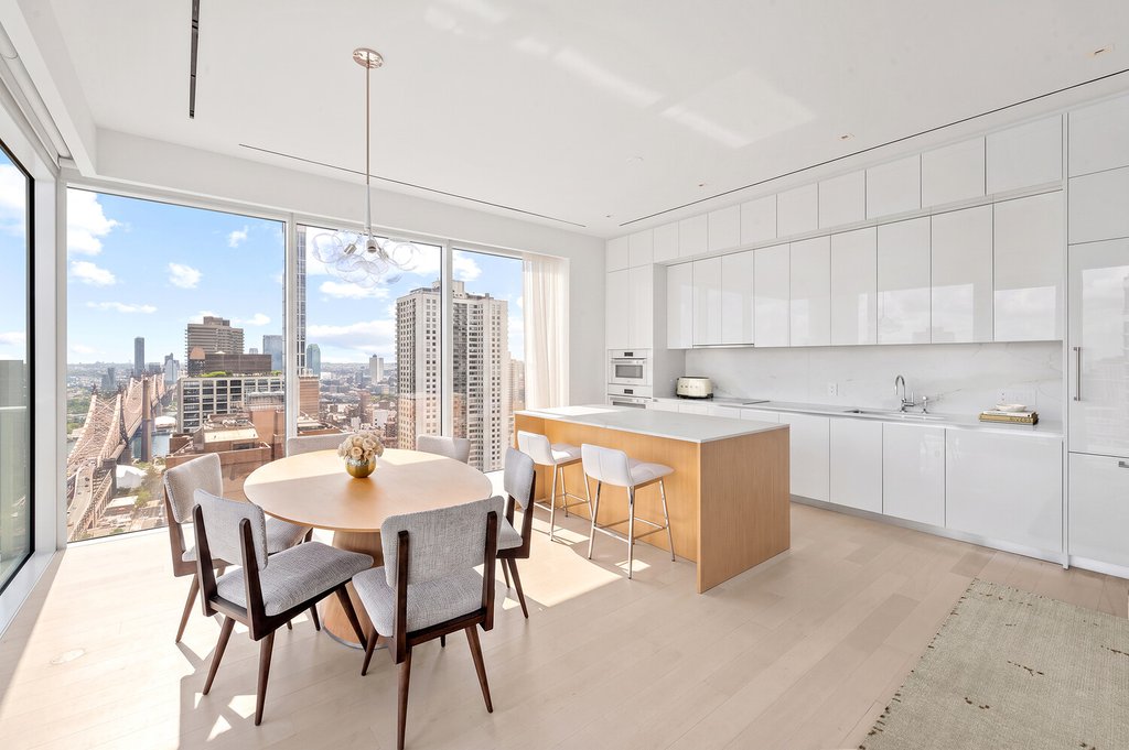 200 East 59th Street, Unit 27D photo 2