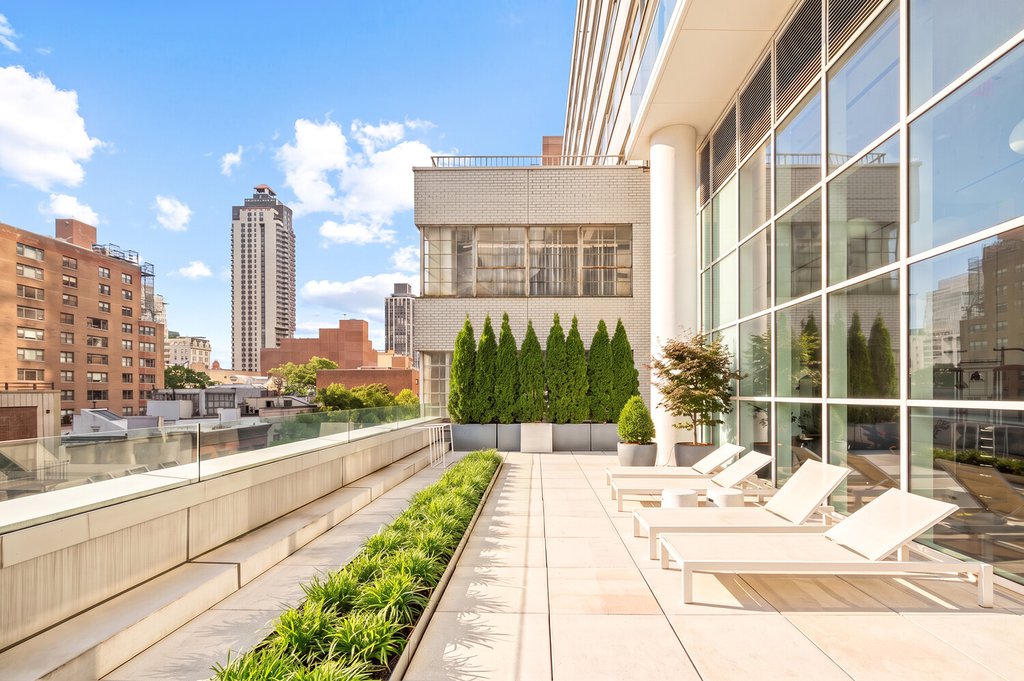200 East 59th Street, Unit 27D photo 18