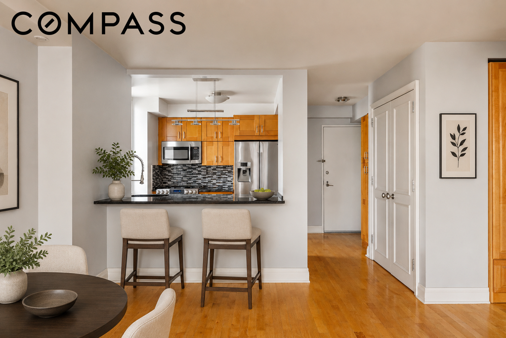 1760 Second Avenue, Unit 9A photo 2