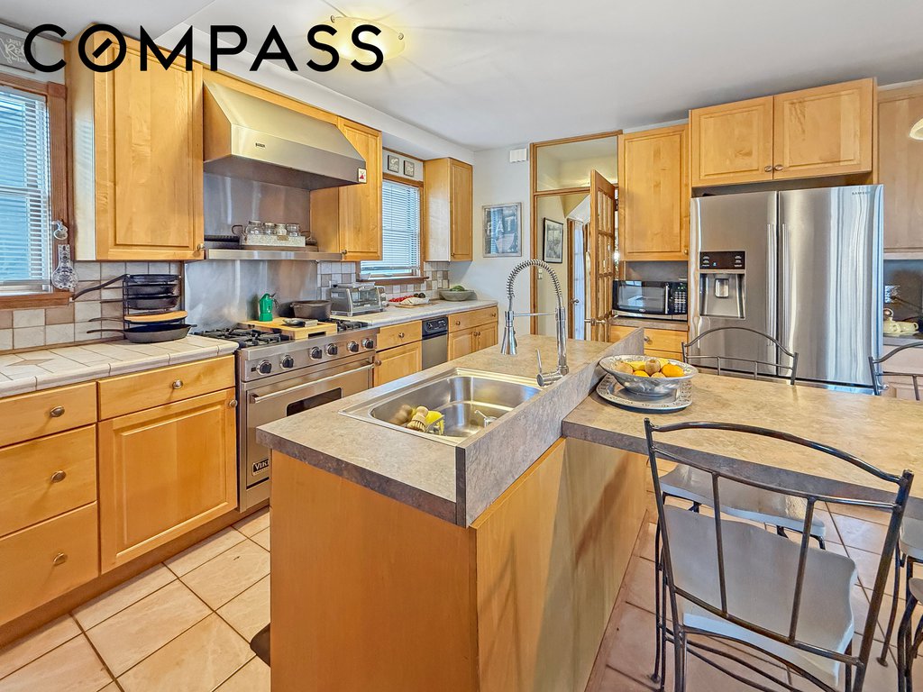 5007 Surf Avenue – For Sale photo 10