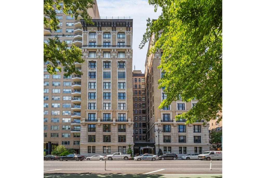 88 Central Park West, Unit 4S