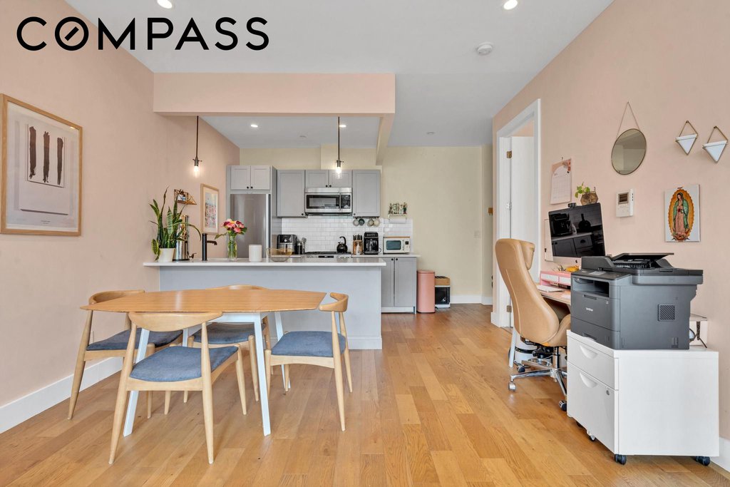 245 Schaefer Street, Unit 2A photo 5