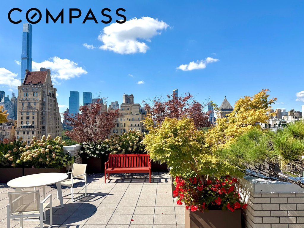 30 East 65th Street, Unit 12B photo 12