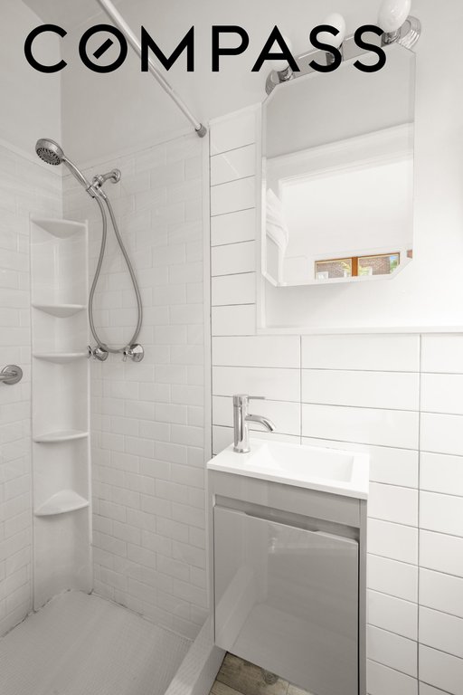 35-27 76th Street, Unit 2 photo 9