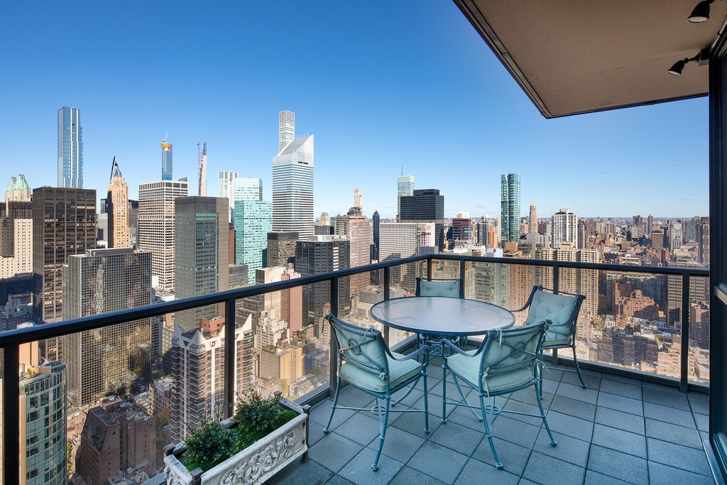 100 United Nations Plaza, Unit PH50B photo 9