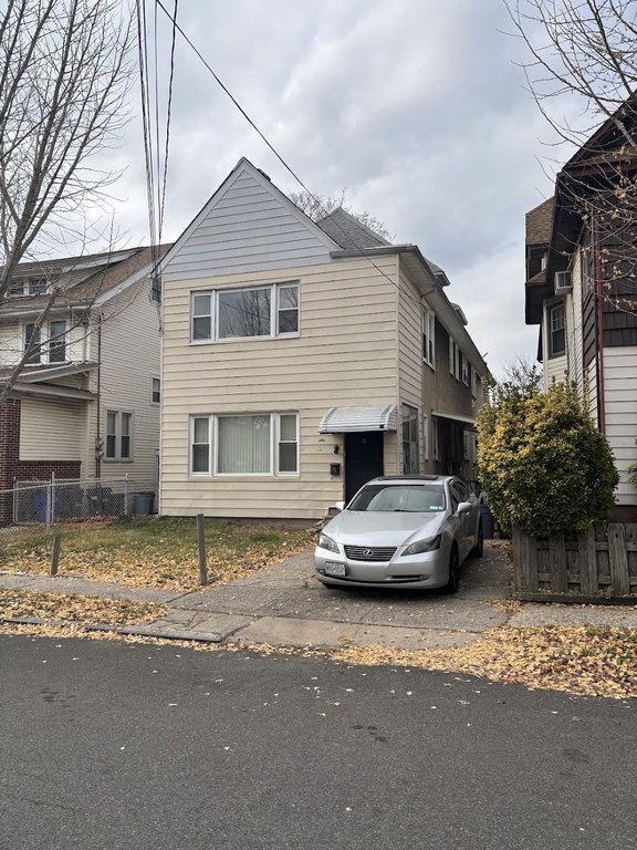 256 Sharpe Avenue – For Sale