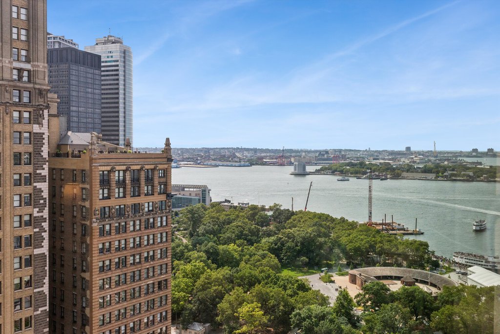 30 West Street, Unit 27D photo 2
