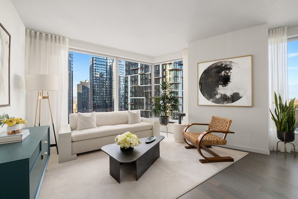 1 City Point, Unit 15E