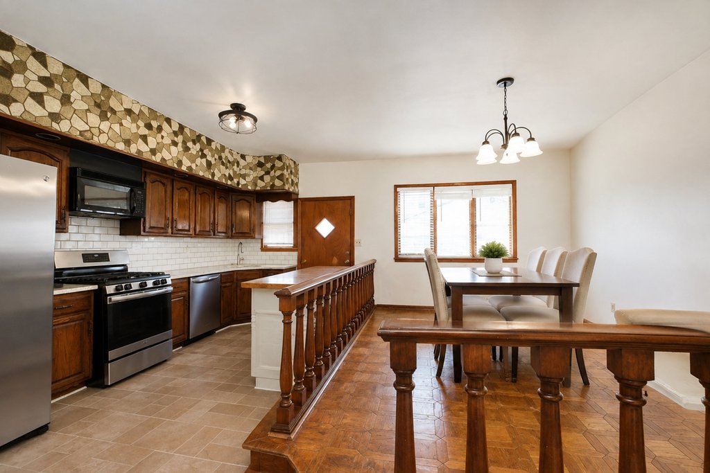 1829 West 10th Street – For Sale photo 7