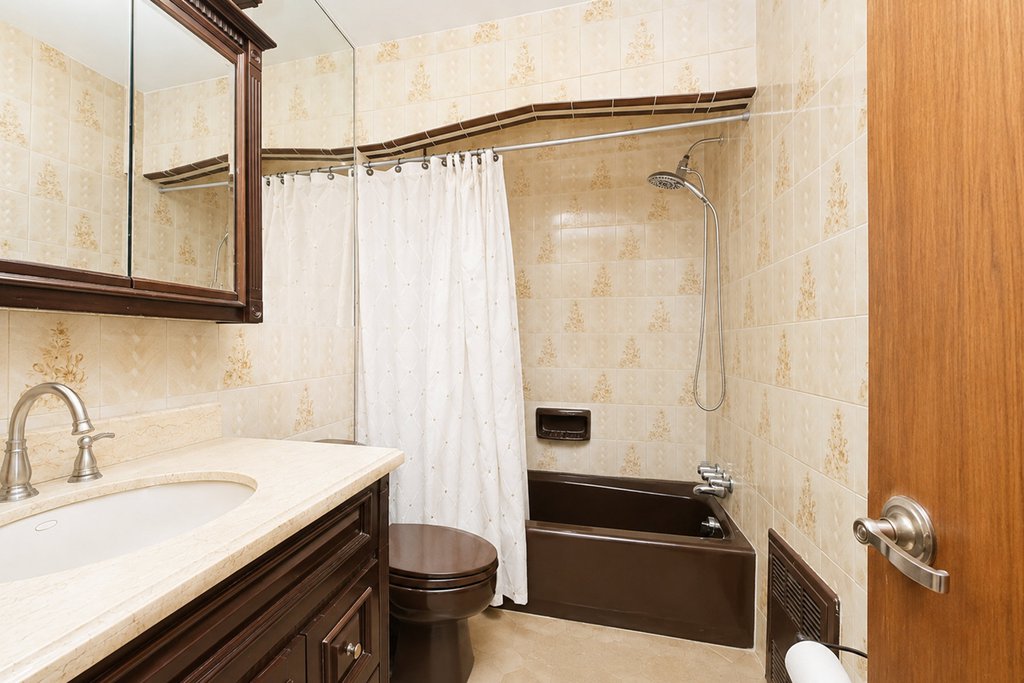 1829 West 10th Street – For Sale photo 20