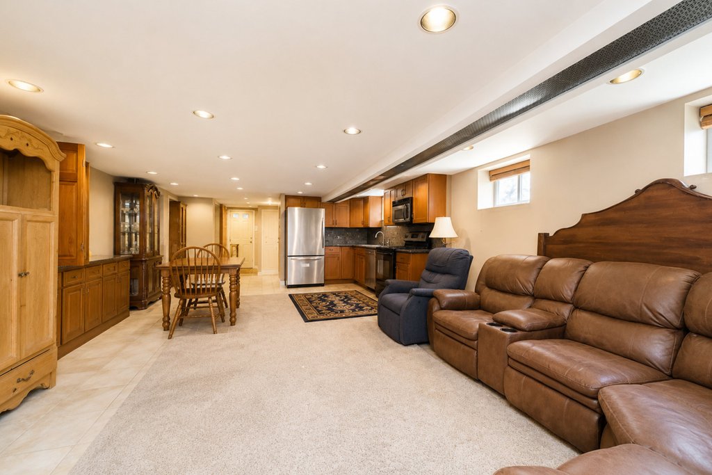 1829 West 10th Street – For Sale photo 37